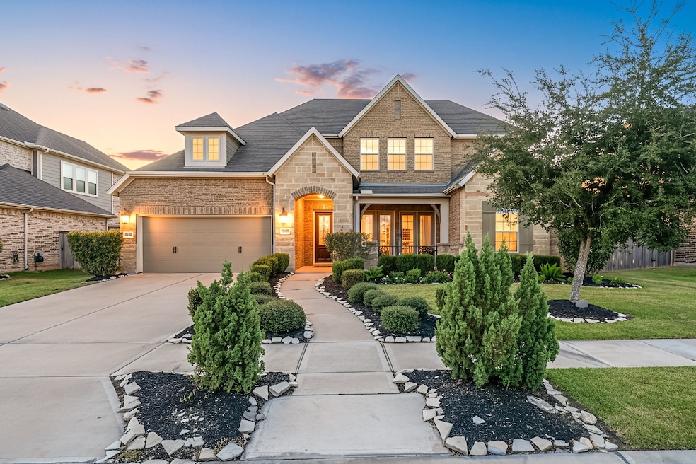 2011 Big Creek Way, Missouri City, TX 77459 - photo 1