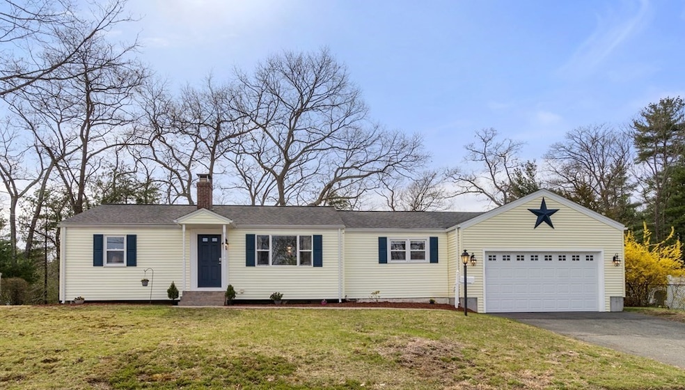 6 Davis Rd, Hudson, MA 01749 - photo 1