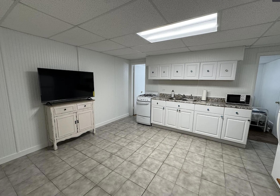 119 Long Key Lake Dr unit 2, Long Key, FL 33001 - photo 1