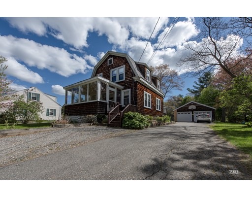 10 Pleasant St, Wenham, MA 01984 - photo 1