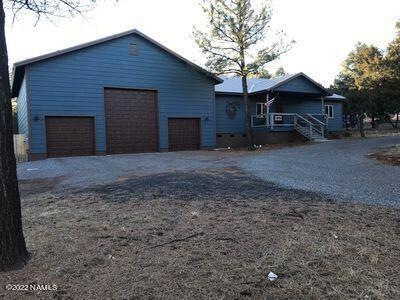 1051 S 11th St, Show Low, AZ 85901 - photo 1