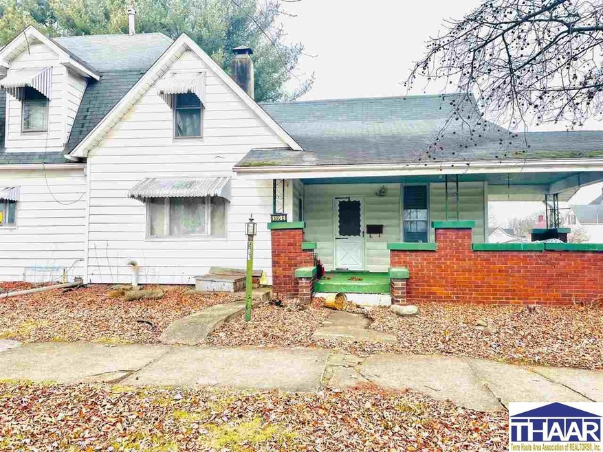 590 E Vincennes St, Linton, IN 47441 - photo 1