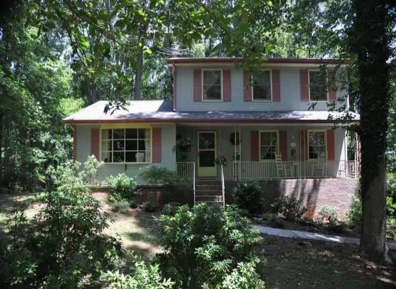 3070 Horseshoe Springs Dr NE, Conyers, GA 30013 - photo 1