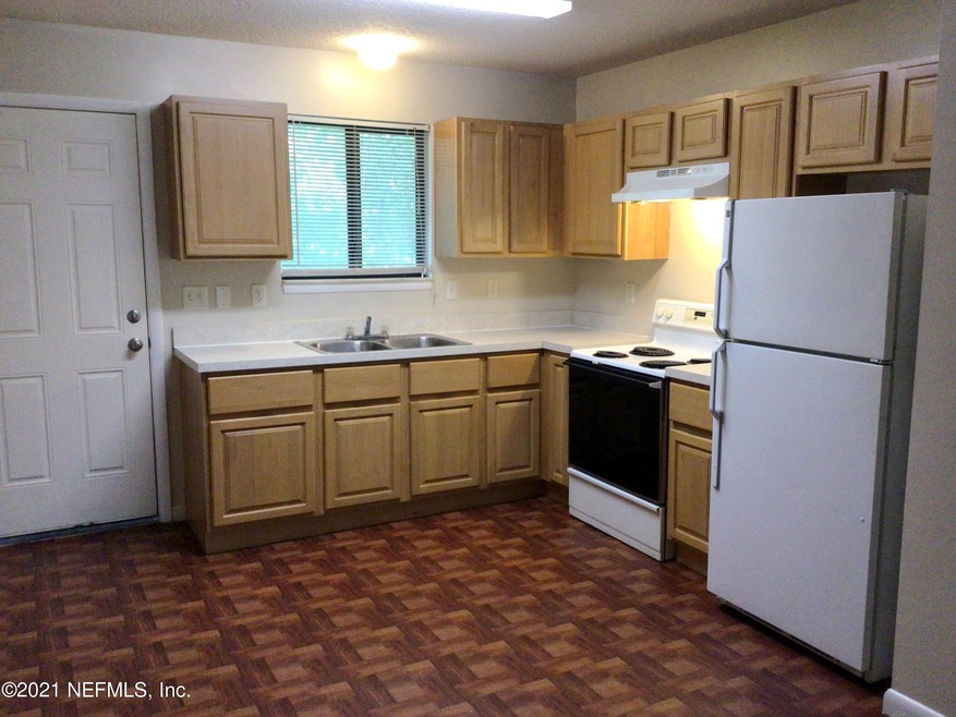 5232 Westchase Ct unit 4, Jacksonville, FL 32210 - photo 1