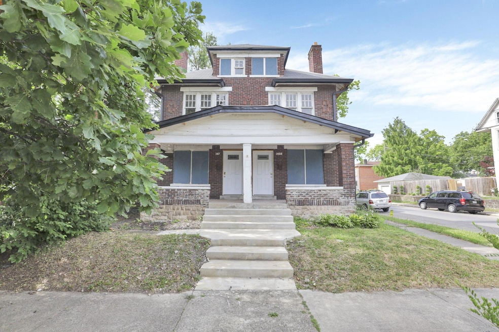 1469-1471 Bryden Rd.