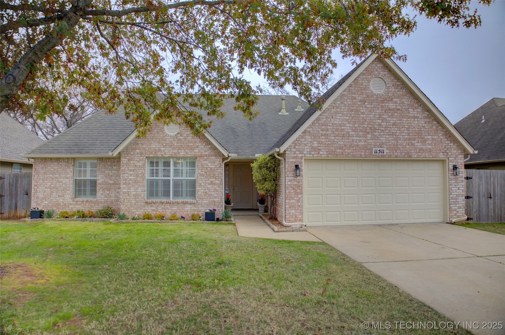 11511 S 108th East Place, Bixby, OK 74008 - photo 1