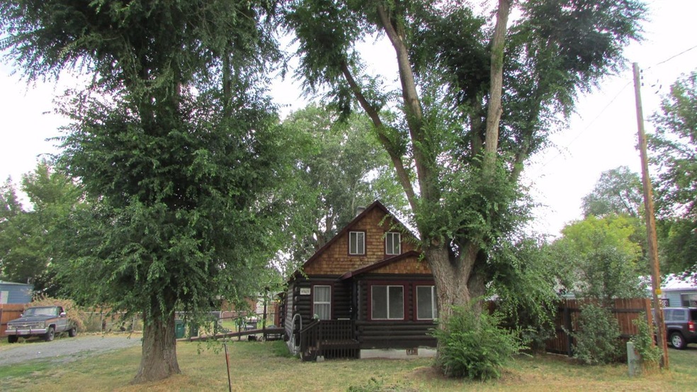 4305 Arthur St, Klamath Falls, OR 97603 - photo 1