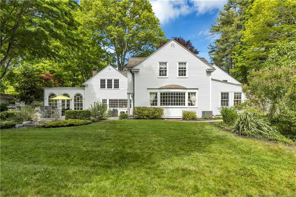 107 Lyme St, Old Lyme, CT 06371 - photo 1