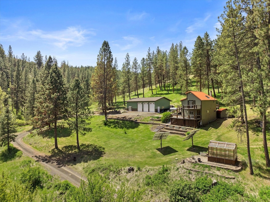 61702 Middle Fork Ln, Ritter, OR 97856 - photo 1