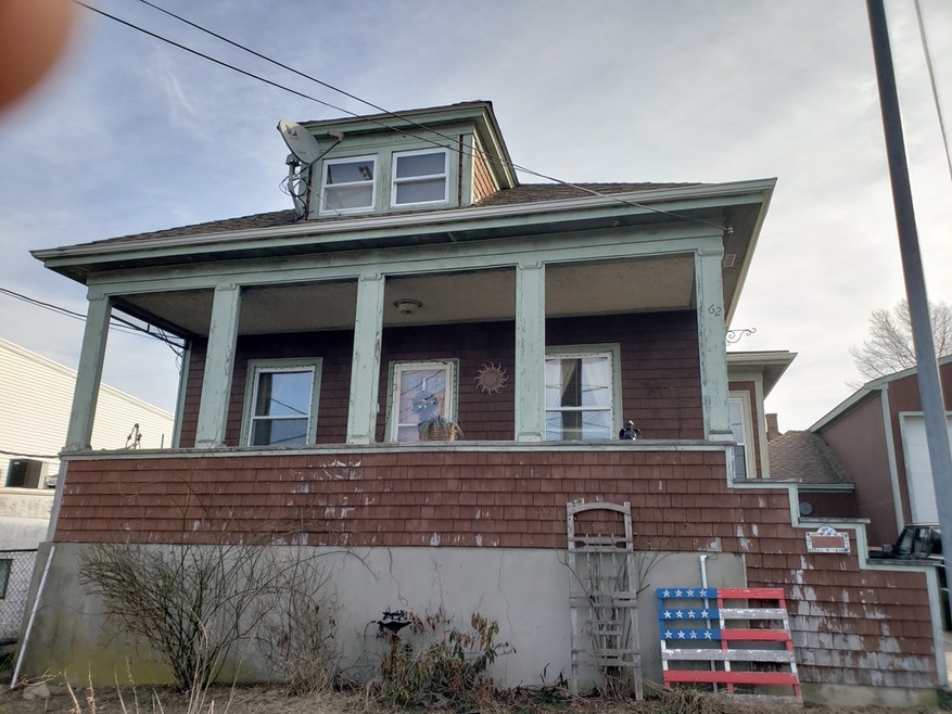 62 Queen St, Fall River, MA 02724 - photo 1