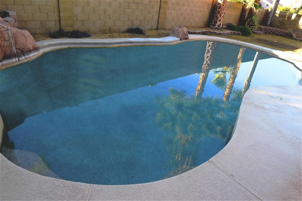 POOL_00000