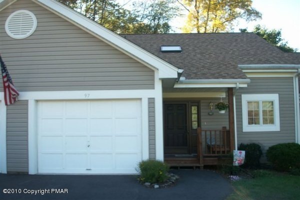 97 Village Dr, Stroudsburg, PA 18360 - photo 1