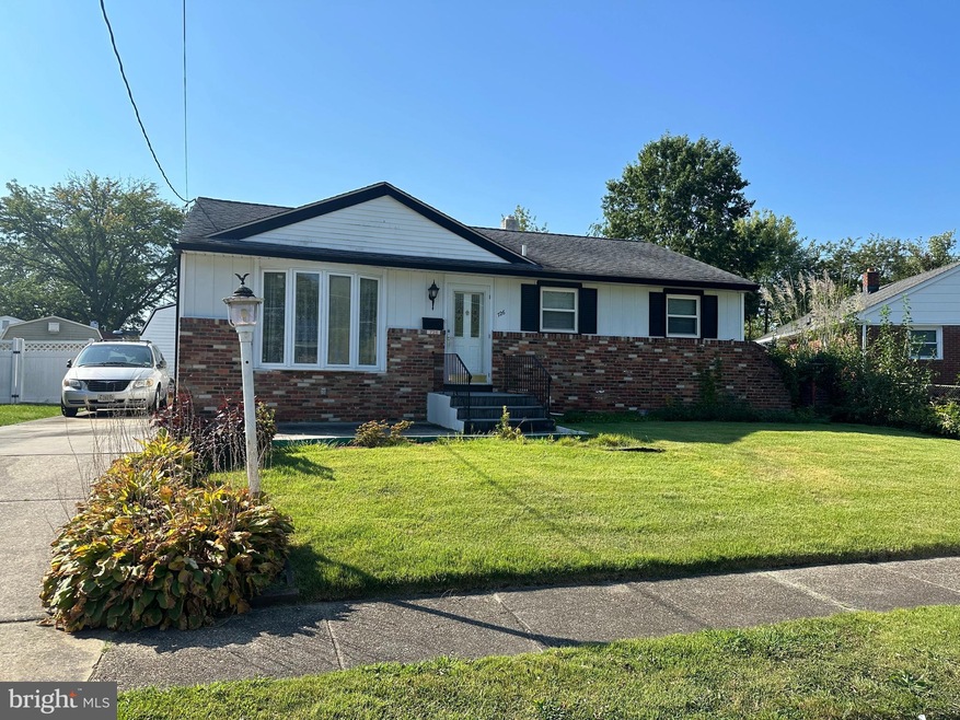 726 Jackson Ave, Magnolia, NJ 08049 - photo 1