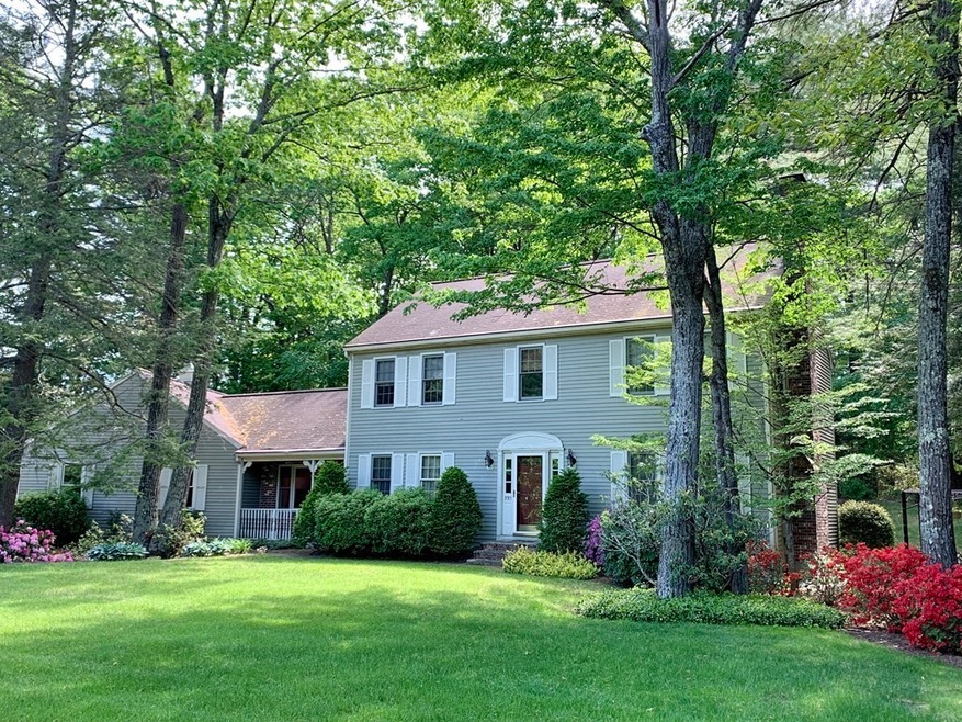 293 Sycamore Dr, Holden, MA 01520 - photo 1