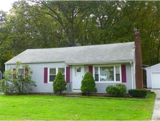 97 Robinson Rd, West Springfield, MA 01089 - photo 1