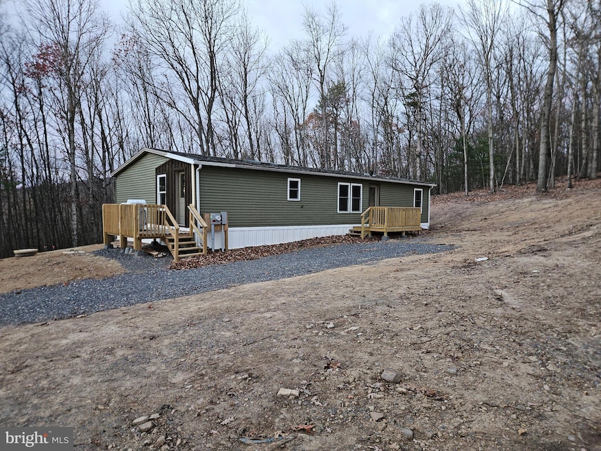 128 Wildcat Rd, Millerstown, PA 17062 - photo 1