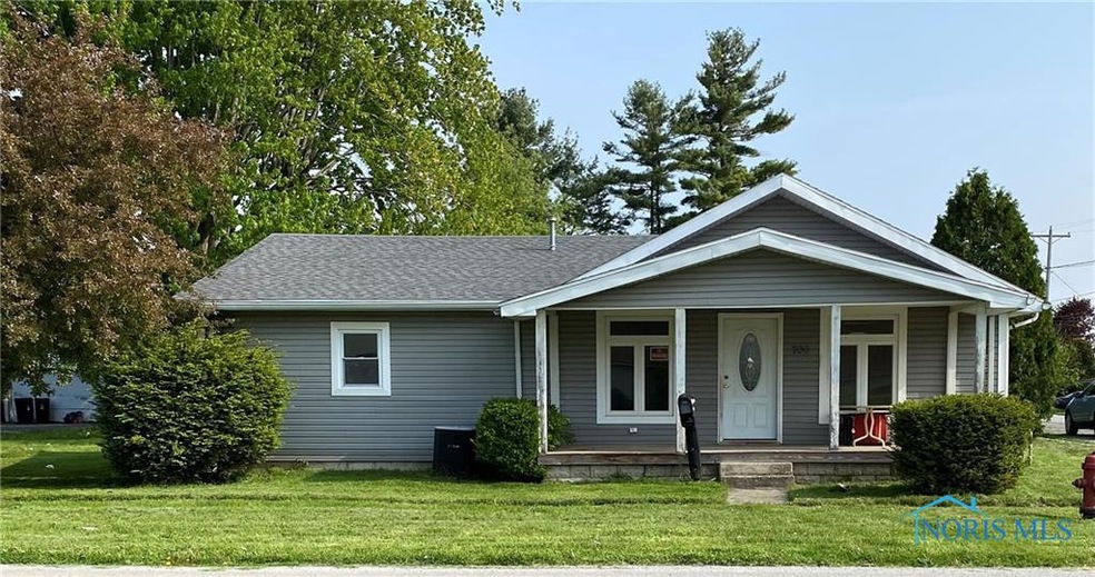 700 Davis St, Findlay, OH 45840 - photo 1