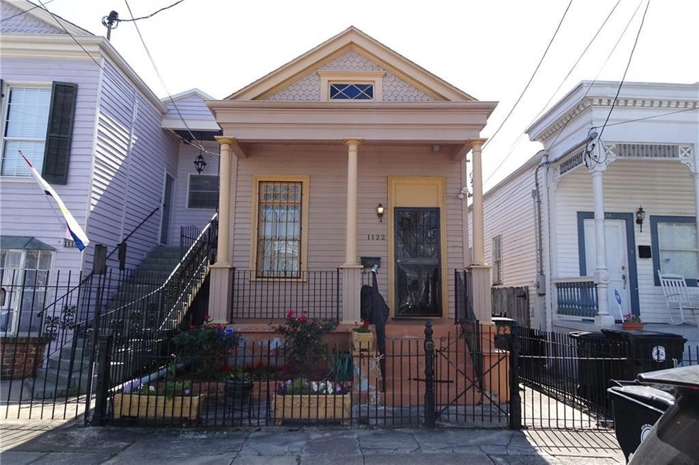 1122 Josephine St, New Orleans, LA 70130 - photo 1