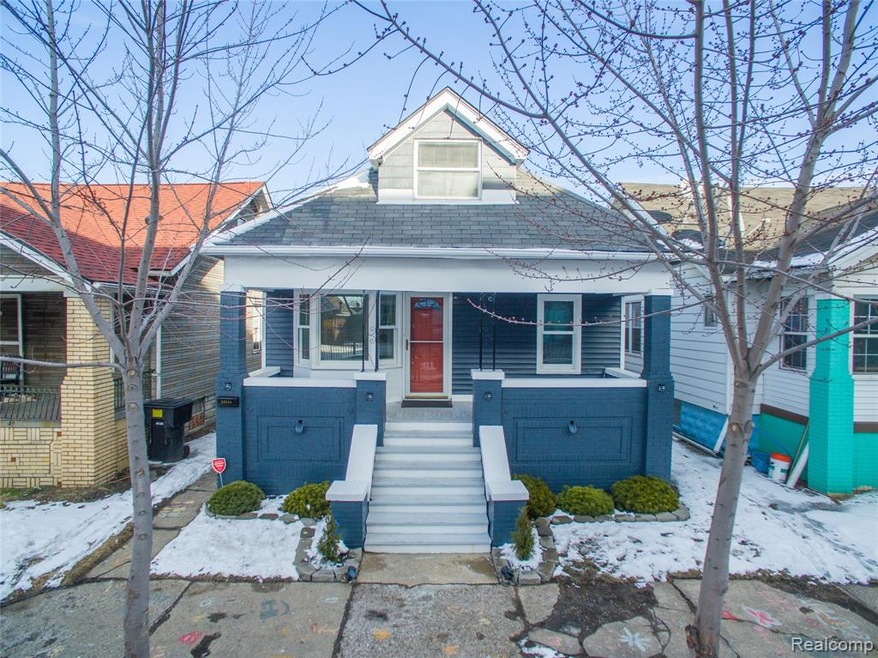 12586 Mcdougall St, HamtraMcK, MI 48212 - photo 1