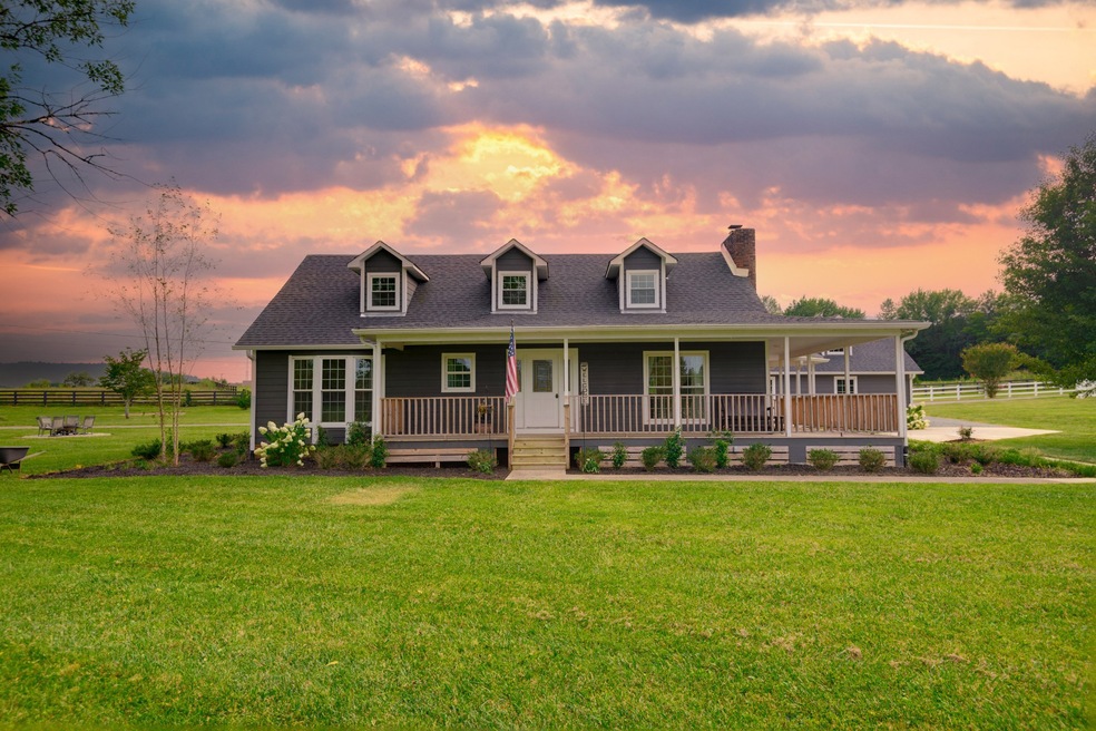 135 Sulphur Springs Rd, Shelbyville, TN 37160 - photo 1