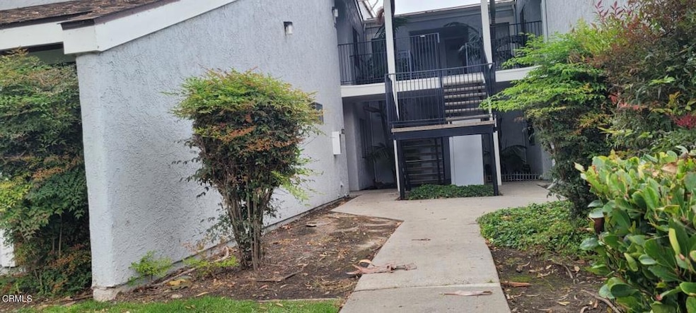 5172 Longfellow Way, Oxnard, CA 93033 - photo 1