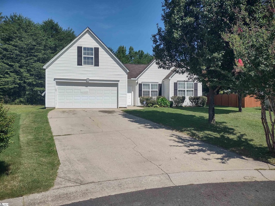 4 Pear Tree Ct, Mauldin, SC 29662 - photo 1