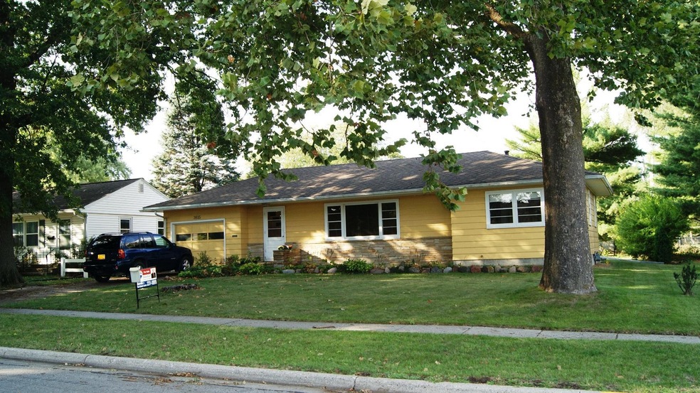 3615 Story St