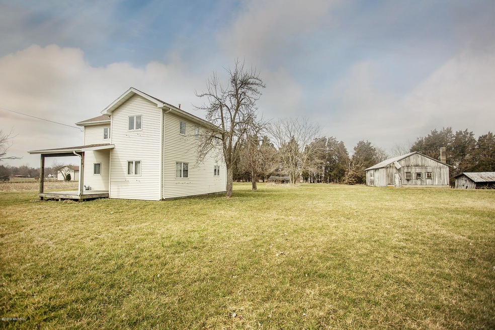 16658 Three Oaks Rd, Three Oaks, MI 49128 - photo 1