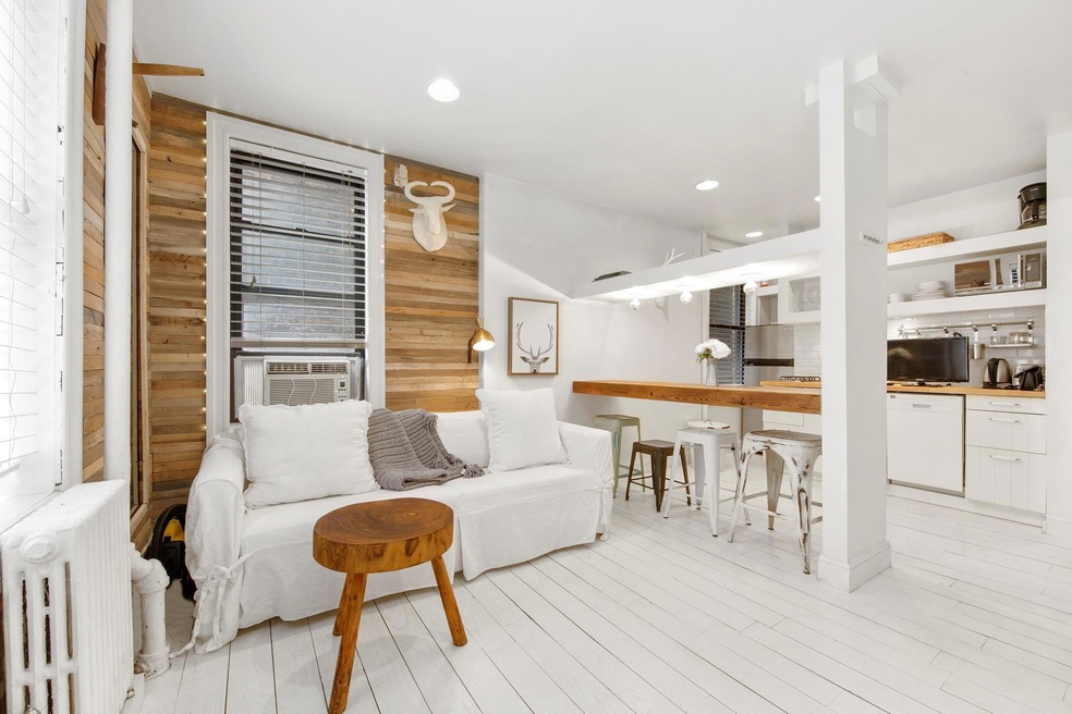 210 Thompson St unit 3DS, New York, NY 10012 - photo 1