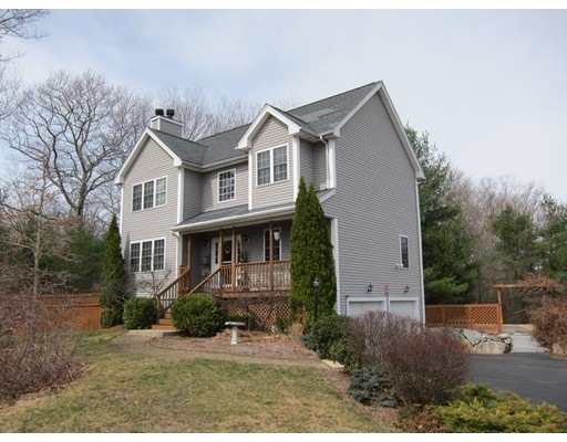 1 Grey Squirrel Cir, Medway, MA 02053 - photo 1