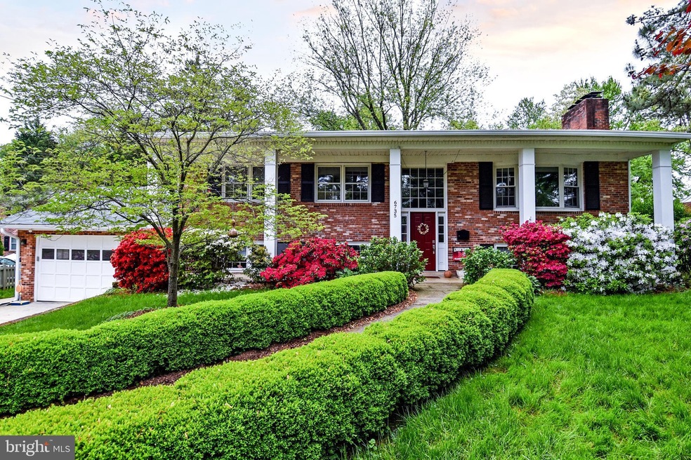 6735 Montour Dr, Falls Church, VA 22043 - photo 1