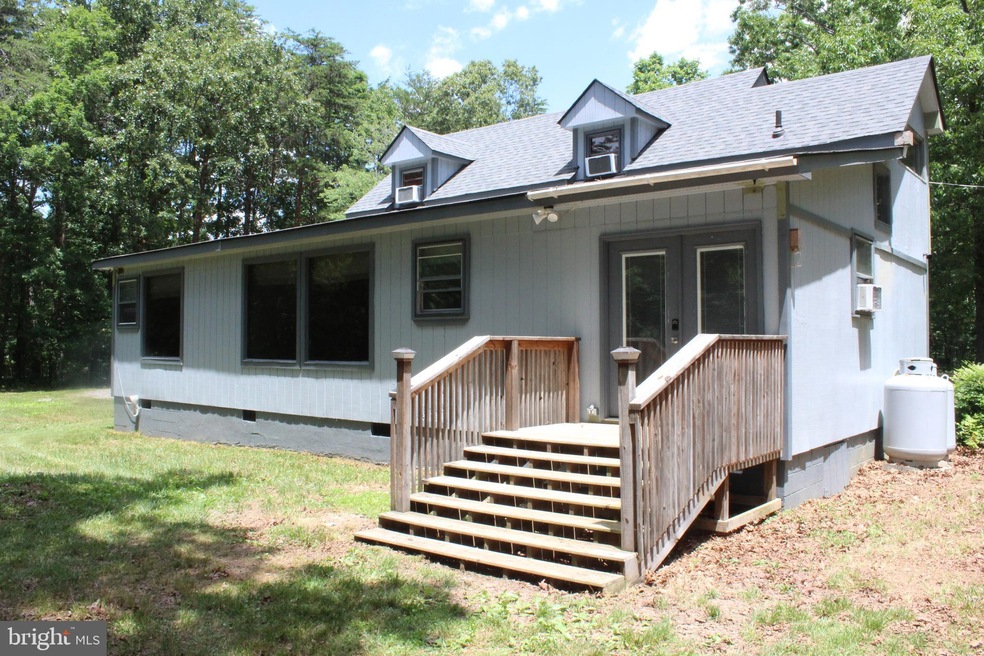 347 Mount Pleasant Church Rd, Mineral, VA 23117 - photo 1