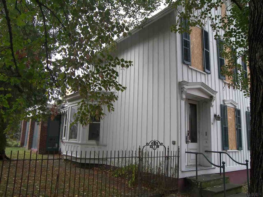 14 114th St, Troy, NY 12182 - photo 1