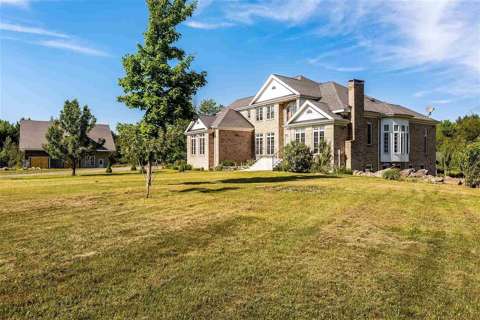 164 Nichols Rd, Fairfax, VT 05454 - photo 1