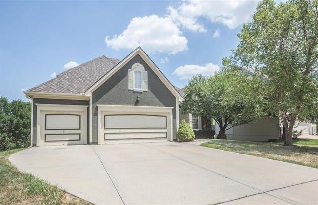 9831 Walker St, Lenexa, KS 66220 - photo 1