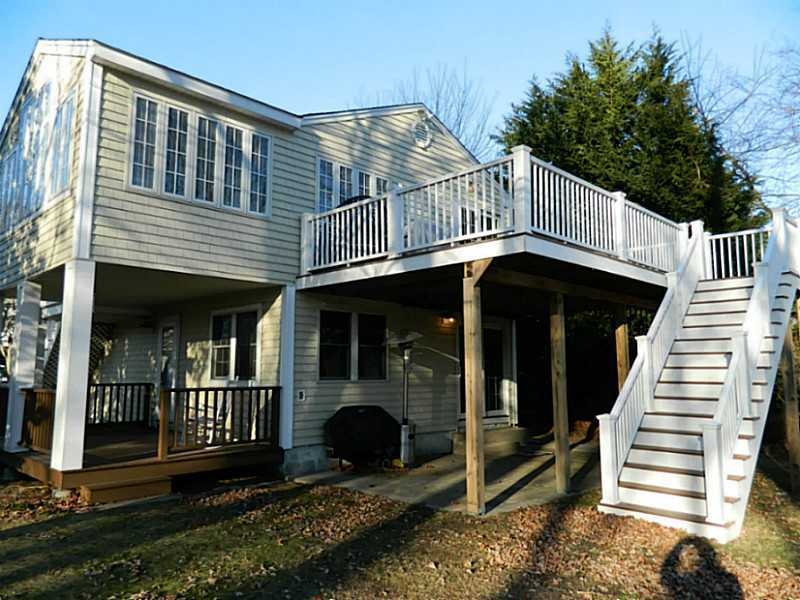 33 E Burdick St, Charlestown, RI 02813 - photo 1