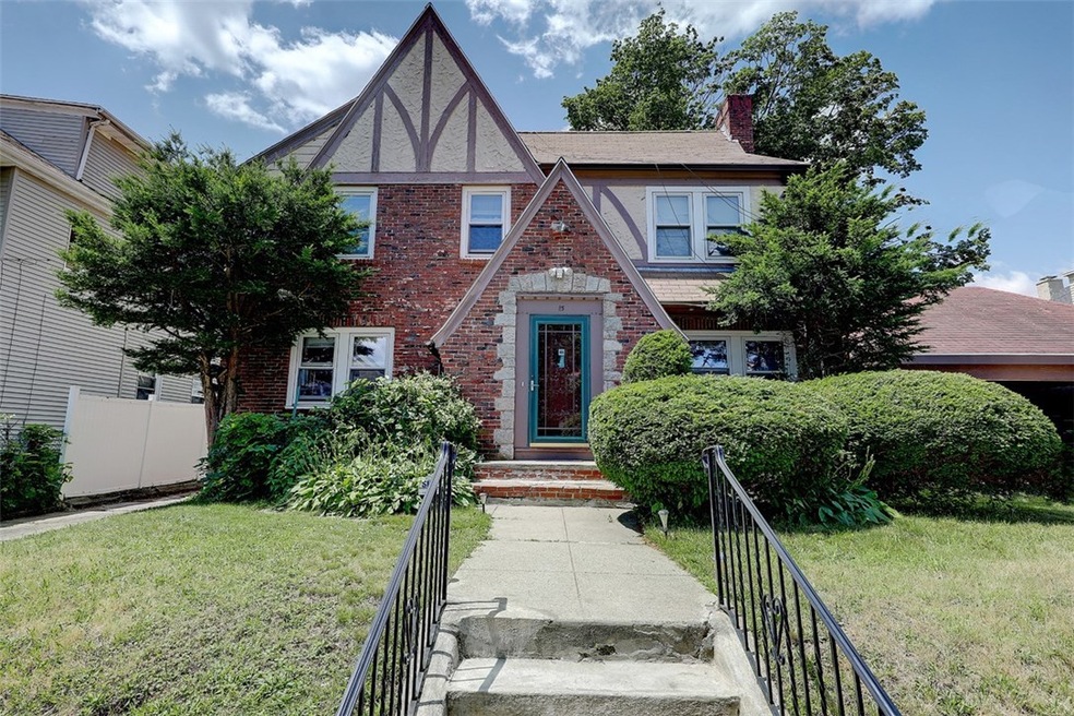 15 Kipling St, Providence, RI 02907 - photo 1