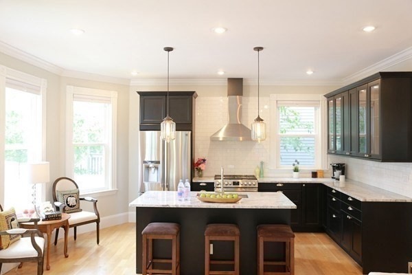 40 Evergreen Ave unit 1, Somerville, MA 02145 - photo 1