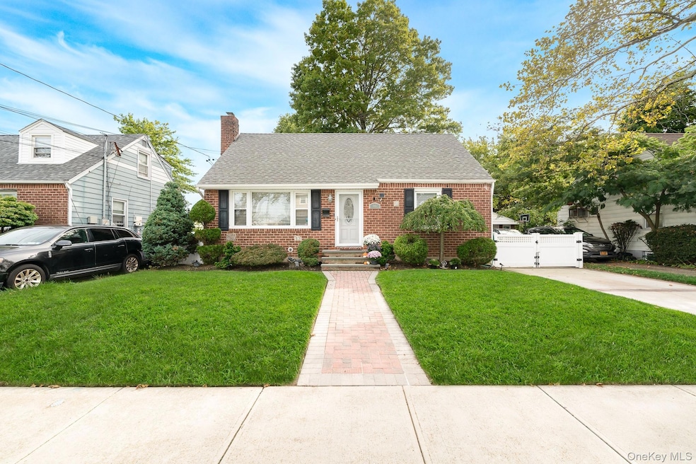 16 Downs Rd, Hempstead, NY 11550 - photo 1