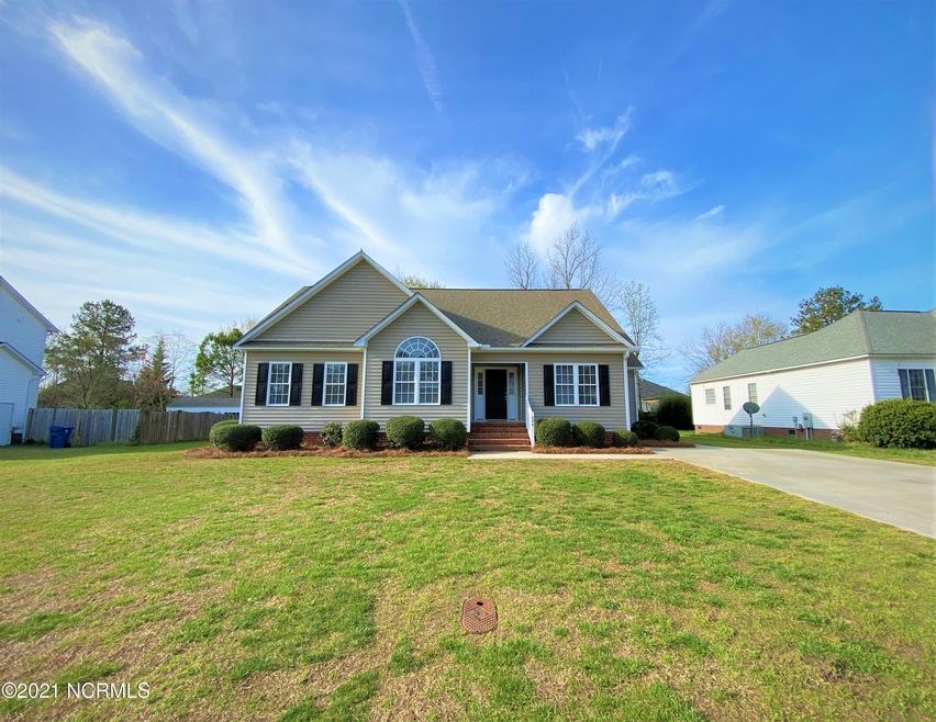 424 Primrose Ln, Winterville, NC 28590 - photo 1