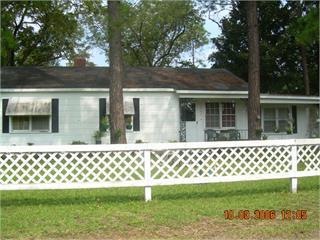1705 Gillespie Ave, Albany, GA 31707 - photo 1