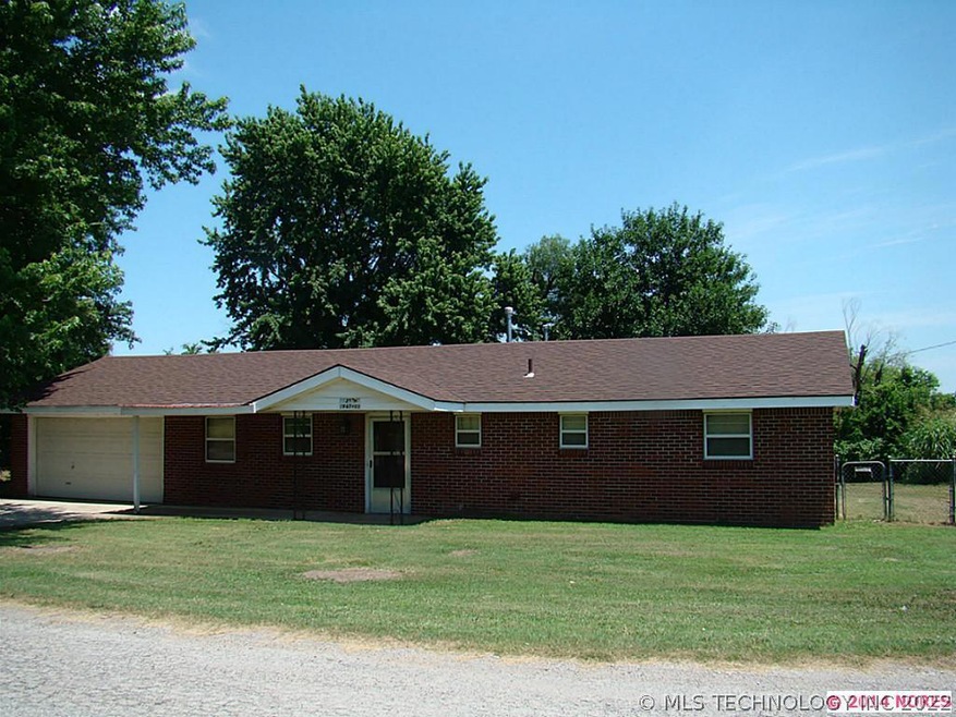 23250 N 3967 Rd, Bartlesville, OK 74006 - photo 1