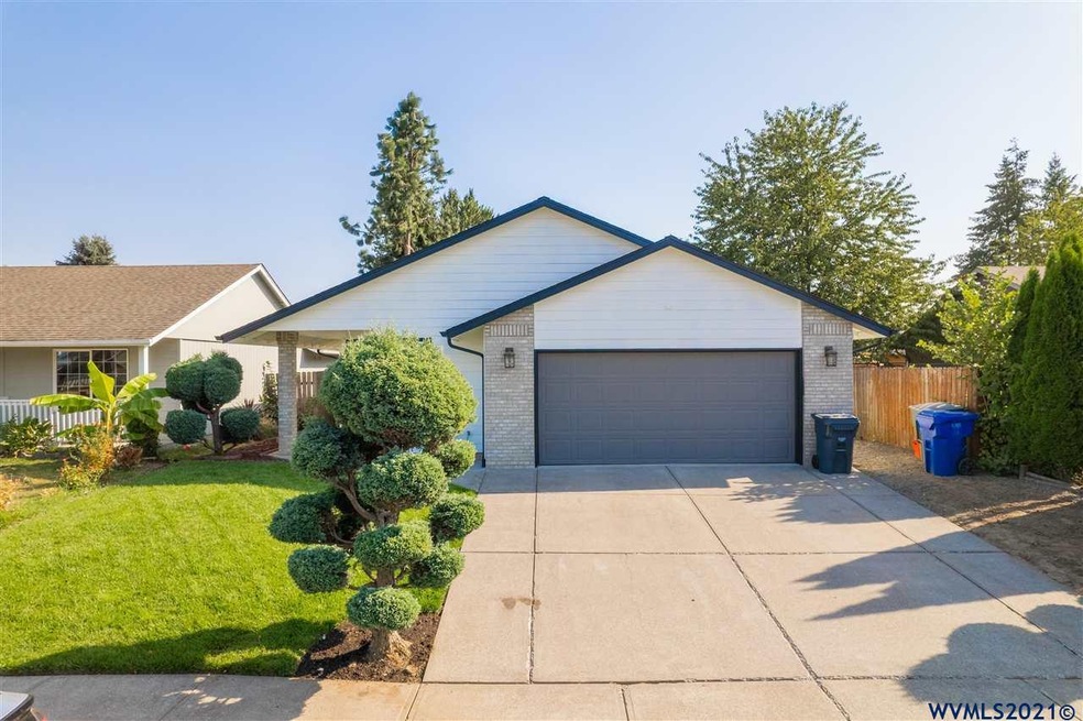 Sold $365,566 • Co-Listing Agent