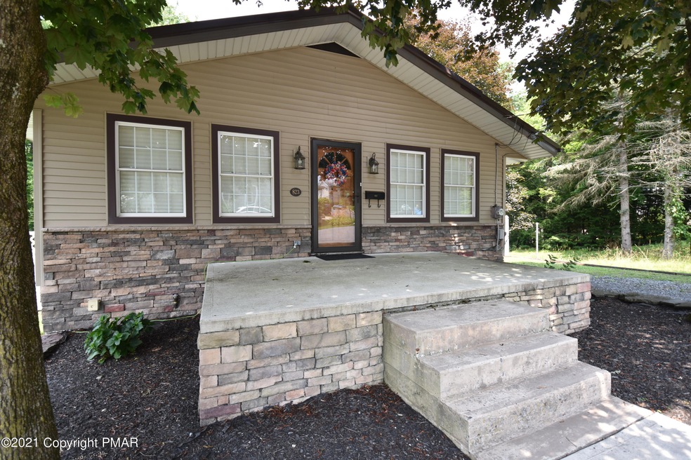 823 Lehigh St, Jim Thorpe, PA 18229 - photo 1