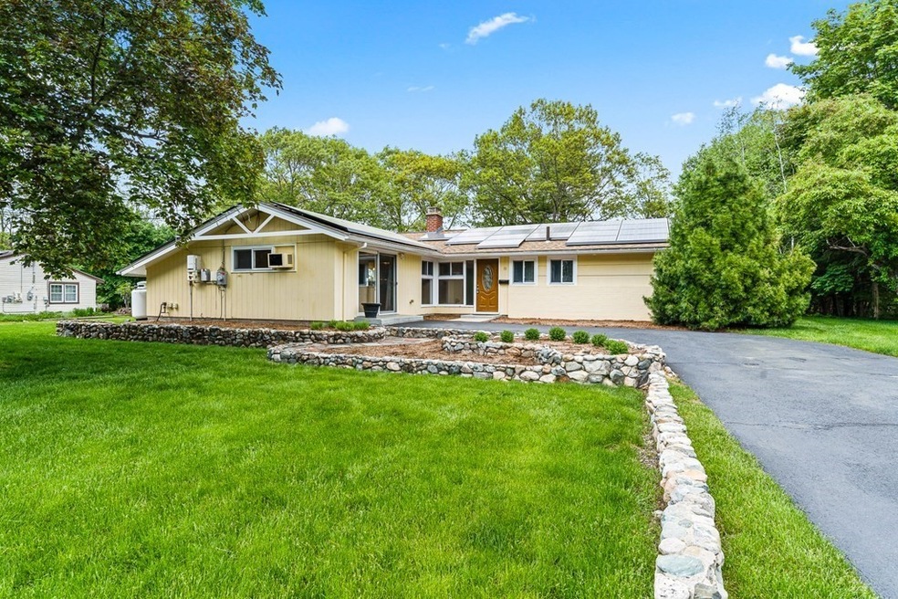 18 Daniels Rd, Framingham, MA 01701 - photo 1