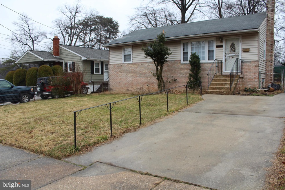 6417 63rd Ave, Riverdale, MD 20737 - photo 1