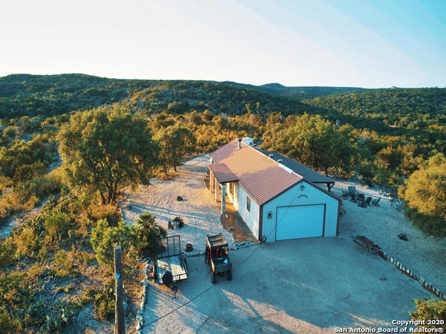 440, Hondo, TX 78861 - photo 1