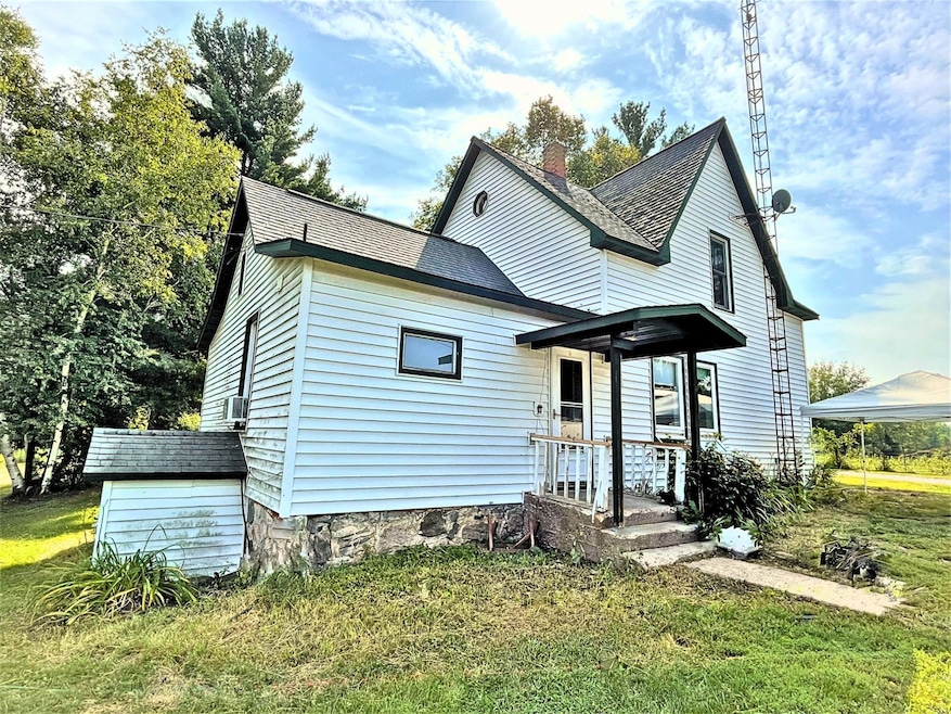 N9501 Deer Lake Ln, Phillips, WI 54555 - photo 1