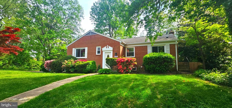 6201 Cheryl Dr, Falls Church, VA 22044 - photo 1