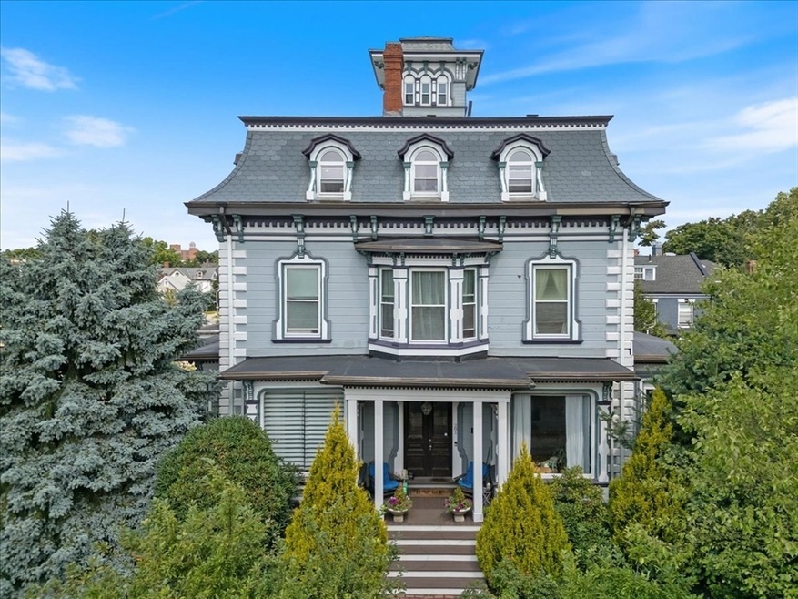 281 Ocean St unit 4, Lynn, MA 01902 - photo 1